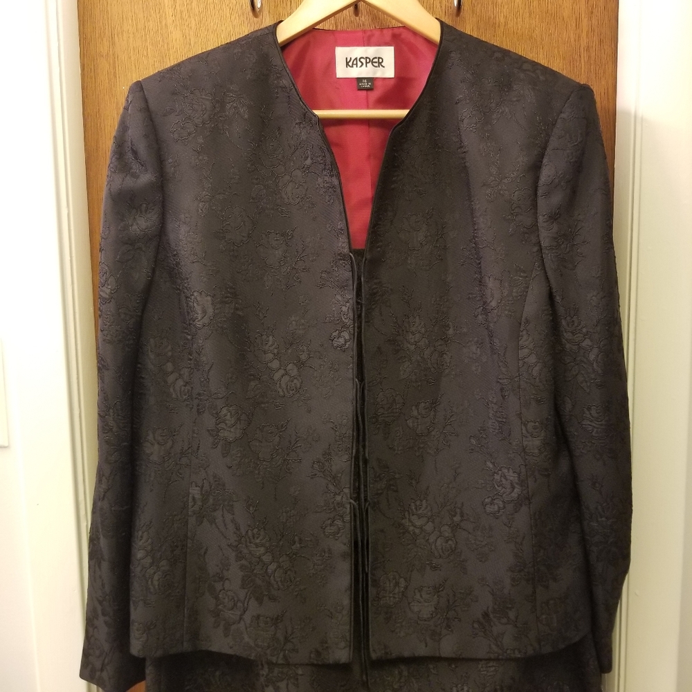 Kasper Black Floral Women's Skirt